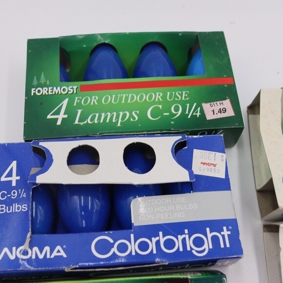 Lot of 14 C9 Christmas Light Bulbs Red, Green, Blue, White — Opaque & Transparen - Picture 2 of 13